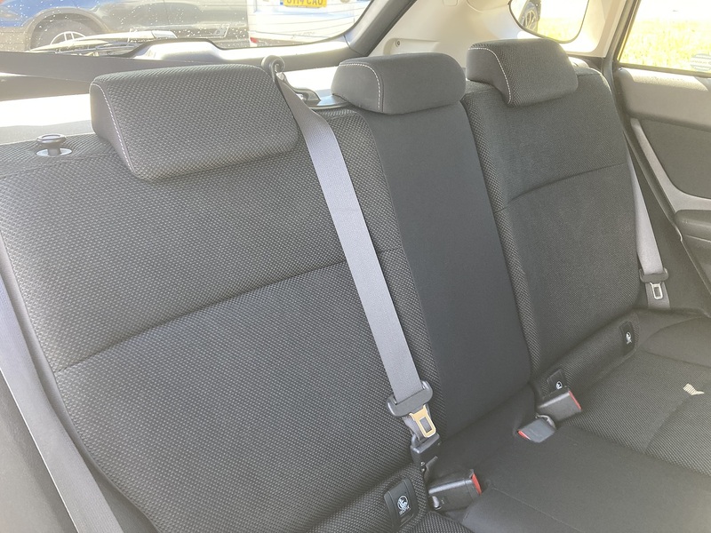 Subaru 2.0i Black SUV 5dr Petrol Lineartronic 4WD Euro 5 (s/s) (150 ps)
