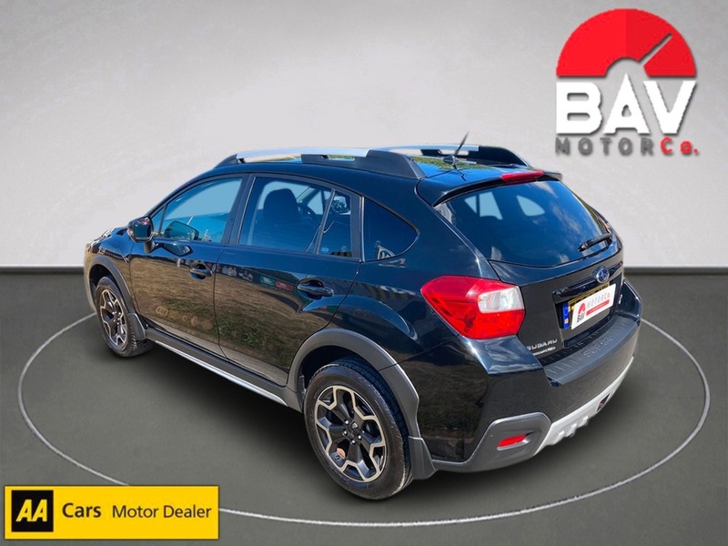 Subaru 2.0i Black SUV 5dr Petrol Lineartronic 4WD Euro 5 (s/s) (150 ps)