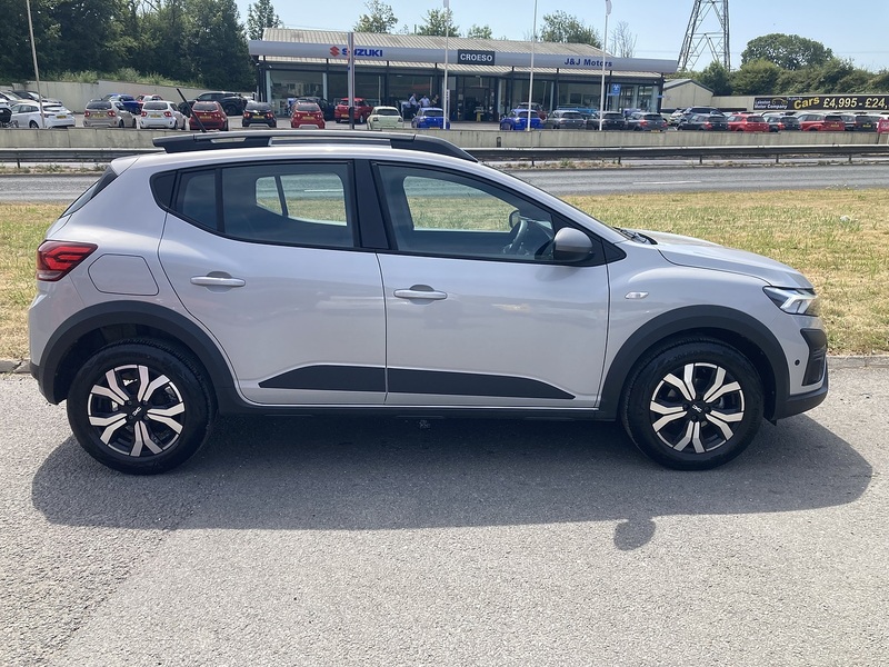 Dacia 1.0 TCe Journey Hatchback 5dr Petrol Manual Euro 6 (s/s) (90 ps)