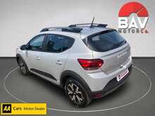 Dacia 1.0 TCe Journey Hatchback 5dr Petrol Manual Euro 6 (s/s) (90 ps)