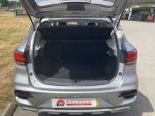 MG 1.5 VTi-TECH Exclusive SUV 5dr Petrol Manual Euro 6 (s/s) (106 ps)