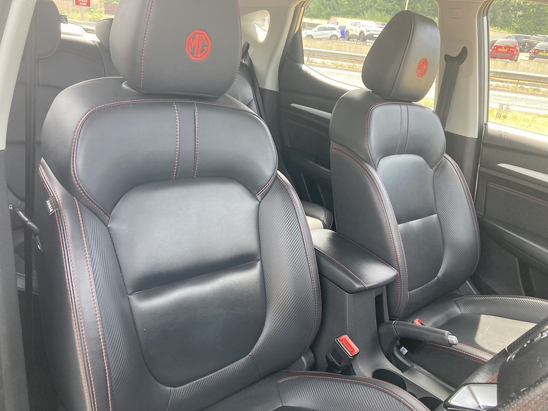 MG 1.5 VTi-TECH Exclusive SUV 5dr Petrol Manual Euro 6 (s/s) (106 ps)