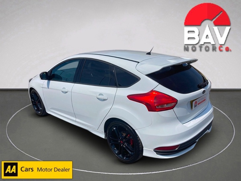 Ford 2.0 TDCi ST-2 Hatchback 5dr Diesel Manual Euro 6 (s/s) (185 ps)