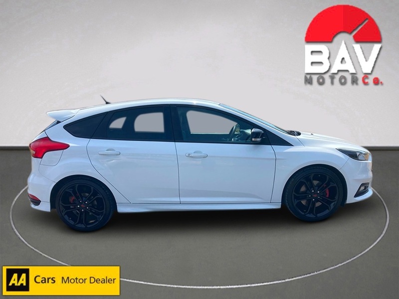 Ford 2.0 TDCi ST-2 Hatchback 5dr Diesel Manual Euro 6 (s/s) (185 ps)