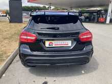 Mercedes-Benz 2.0 GLA45 AMG SUV 5dr Petrol SpdS DCT 4MATIC Euro 6 (s/s) (360 ps)