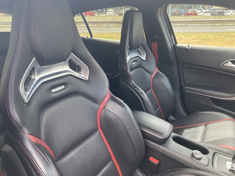 Mercedes-Benz 2.0 GLA45 AMG SUV 5dr Petrol SpdS DCT 4MATIC Euro 6 (s/s) (360 ps)