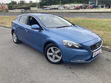 Volvo 1.6 D2 SE Hatchback 5dr Diesel Manual Euro 5 (s/s) (115 ps)
