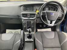 Volvo 1.6 D2 SE Hatchback 5dr Diesel Manual Euro 5 (s/s) (115 ps)