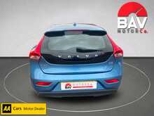 Volvo 1.6 D2 SE Hatchback 5dr Diesel Manual Euro 5 (s/s) (115 ps)