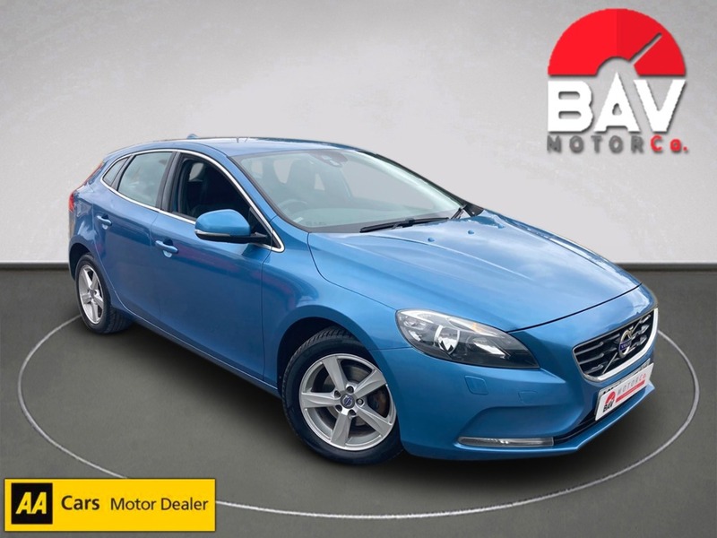 Volvo 1.6 D2 SE Hatchback 5dr Diesel Manual Euro 5 (s/s) (115 ps)