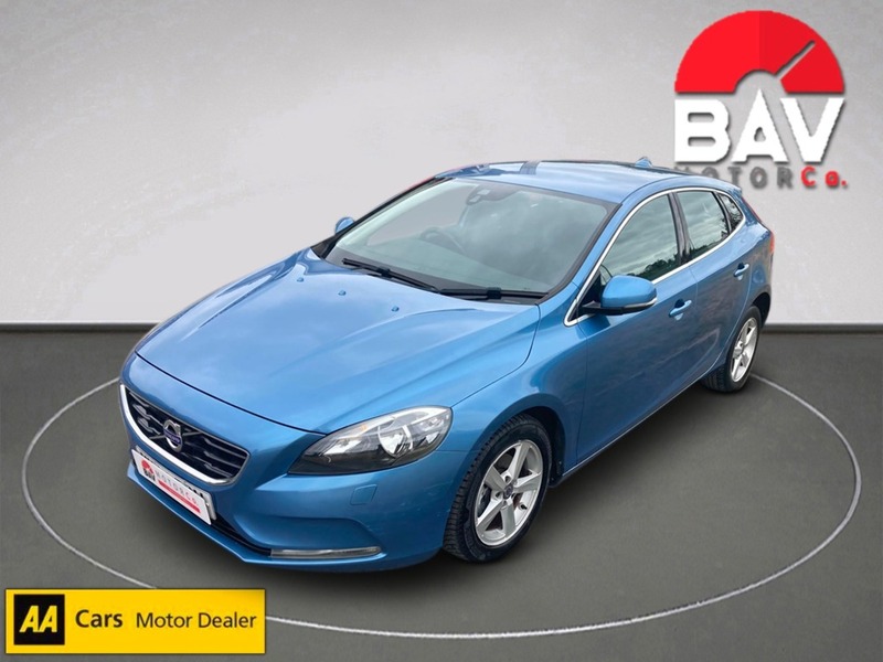 Volvo 1.6 D2 SE Hatchback 5dr Diesel Manual Euro 5 (s/s) (115 ps)
