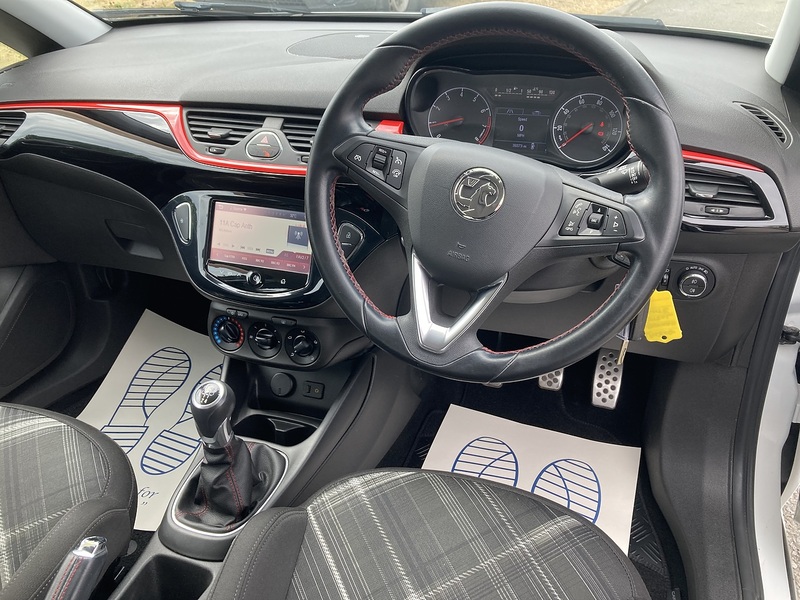 Vauxhall 1.2i SRi VX Line Hatchback 3dr Petrol Manual Euro 6 (70 ps)