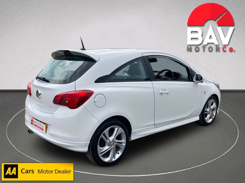 Vauxhall 1.2i SRi VX Line Hatchback 3dr Petrol Manual Euro 6 (70 ps)