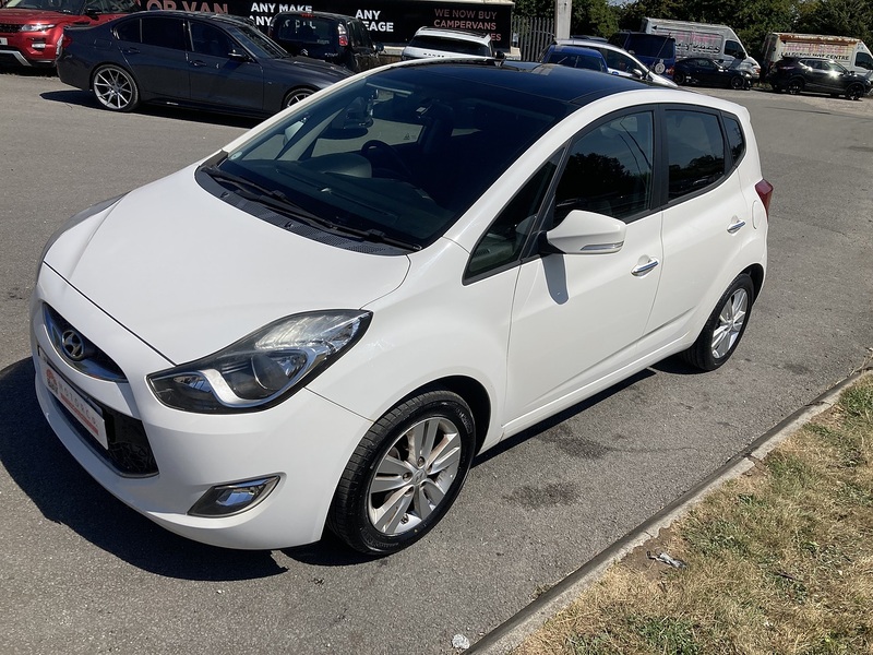 Hyundai 1.6 Style Hatchback 5dr Petrol Auto Euro 5 (123 bhp)