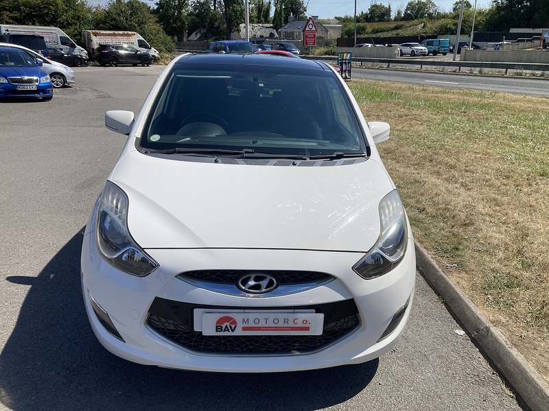 Hyundai 1.6 Style Hatchback 5dr Petrol Auto Euro 5 (123 bhp)