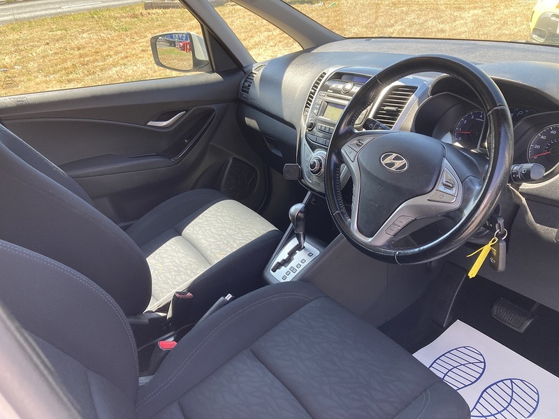 Hyundai 1.6 Style Hatchback 5dr Petrol Auto Euro 5 (123 bhp)