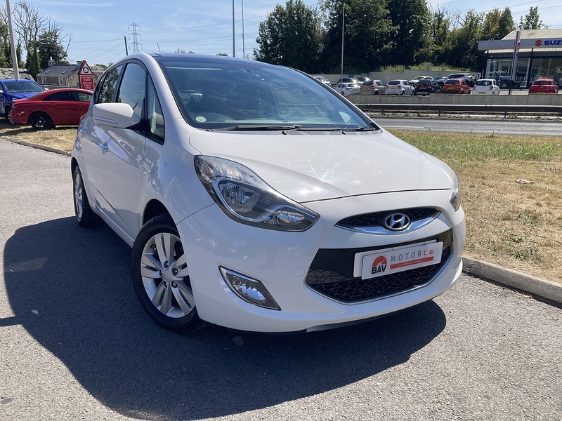 Hyundai 1.6 Style Hatchback 5dr Petrol Auto Euro 5 (123 bhp)