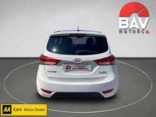 Hyundai 1.6 Style Hatchback 5dr Petrol Auto Euro 5 (123 bhp)