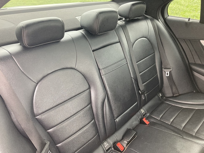 Mercedes-Benz 2.1 C220 BlueTEC AMG Line Saloon 4dr Diesel G-Tronic+ Euro 6 (s/s) (170 ps)