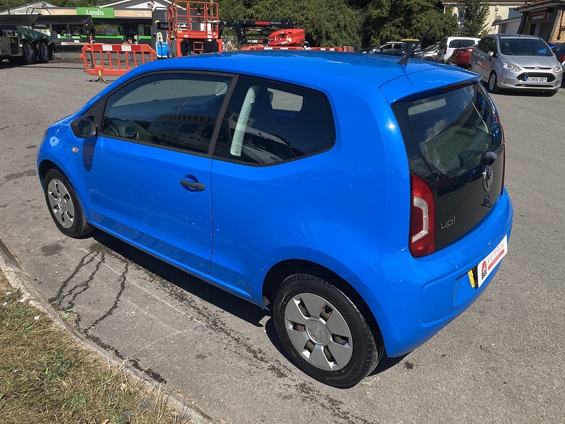 Volkswagen 1.0 Take up! Hatchback 3dr Petrol Manual Euro 5 (60 ps)