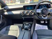 Mercedes-Benz 1.5 A180d AMG Line (Executive) Saloon 4dr Diesel 7G-DCT Euro 6 (s/s) (116 ps)