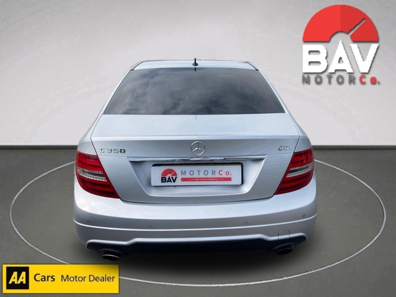 Mercedes-Benz 3.0 C350 CDI V6 BlueEfficiency Sport Saloon 4dr Diesel G-Tronic Euro 5 (s/s) (265 ps)