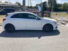 Mercedes-Benz 1.5 A180d AMG Line (Premium) Hatchback 5dr Diesel Manual Euro 6 (s/s) (109 ps)