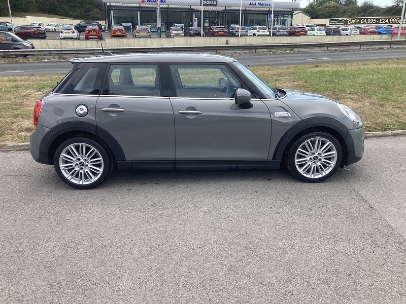 MINI 2.0 Cooper S Hatchback 5dr Petrol Auto Euro 6 (s/s) (192 ps)