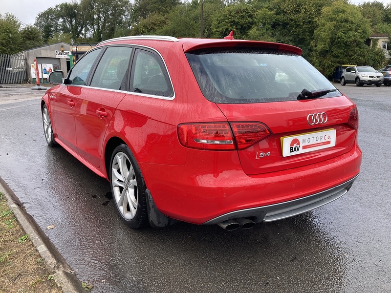 Audi 3.0 TFSI V6 Estate 5dr Petrol S Tronic quattro Euro 5 (333 ps)