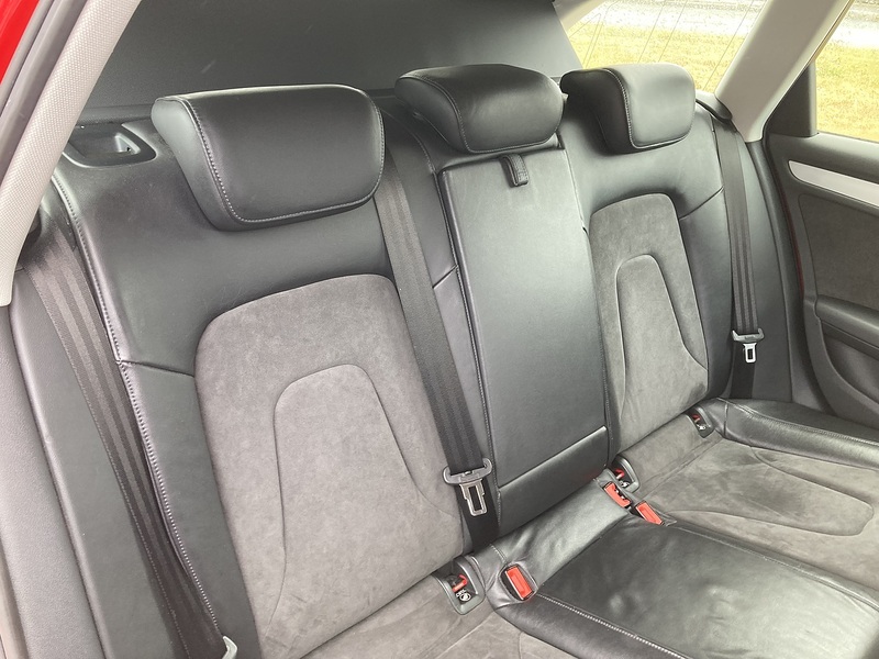 Audi 3.0 TFSI V6 Estate 5dr Petrol S Tronic quattro Euro 5 (333 ps)