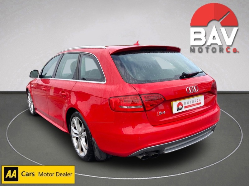 Audi 3.0 TFSI V6 Estate 5dr Petrol S Tronic quattro Euro 5 (333 ps)