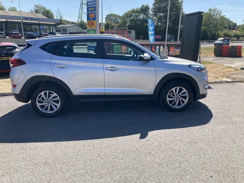 Hyundai 1.6 GDi Blue Drive SE Nav SUV 5dr Petrol Manual Euro 6 (s/s) (132 ps)