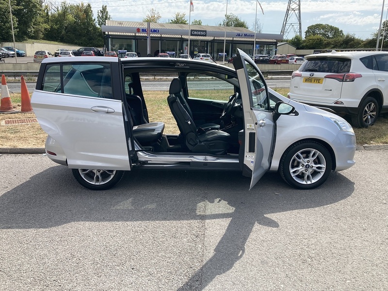 Ford 1.0T EcoBoost Titanium X MPV 5dr Petrol Manual Euro 5 (s/s) (125 ps)