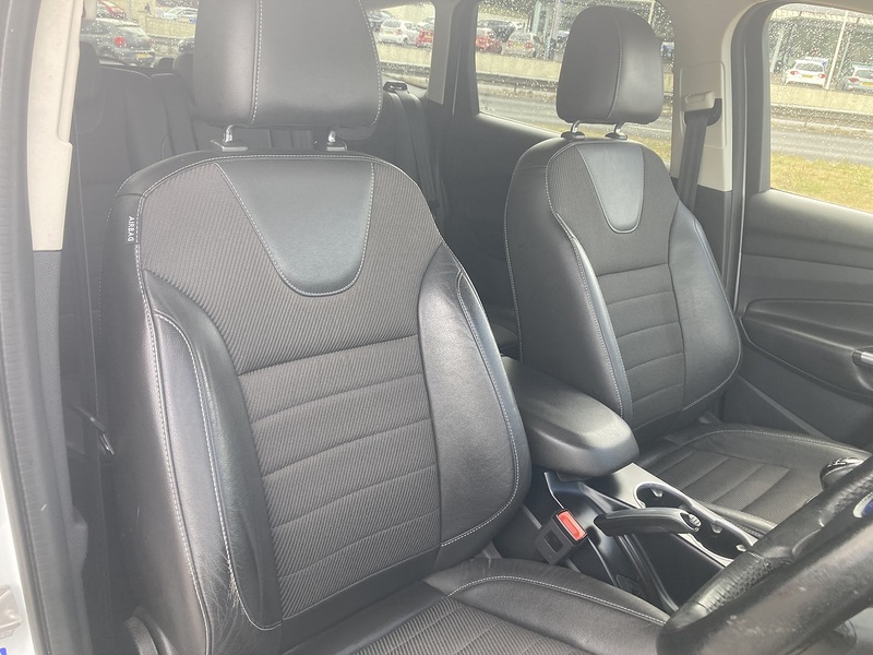 Ford 2.0 TDCi Titanium Sport SUV 5dr Diesel Manual AWD Euro 6 (s/s) (180 ps)