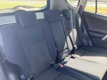 Toyota 2.0 D-4D Business Edition SUV 5dr Diesel Manual Euro 6 (s/s) (143 ps)