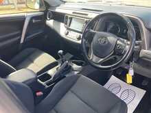 Toyota 2.0 D-4D Business Edition SUV 5dr Diesel Manual Euro 6 (s/s) (143 ps)