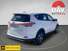 Toyota 2.0 D-4D Business Edition SUV 5dr Diesel Manual Euro 6 (s/s) (143 ps)