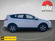Toyota 2.0 D-4D Business Edition SUV 5dr Diesel Manual Euro 6 (s/s) (143 ps)
