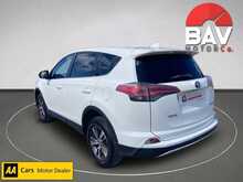 Toyota 2.0 D-4D Business Edition SUV 5dr Diesel Manual Euro 6 (s/s) (143 ps)