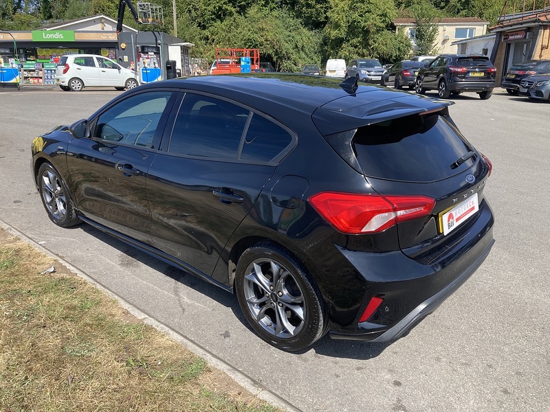 Ford 1.5T EcoBoost ST-Line Hatchback 5dr Petrol Manual Euro 6 (s/s) (150 ps)