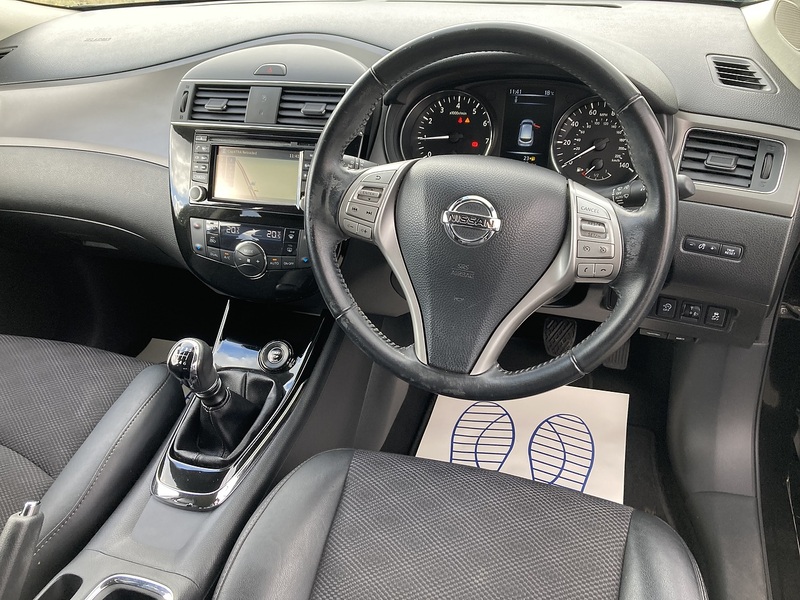 Nissan 1.2 DIG-T N-Connecta Hatchback 5dr Petrol Manual Euro 6 (s/s) (115 ps)