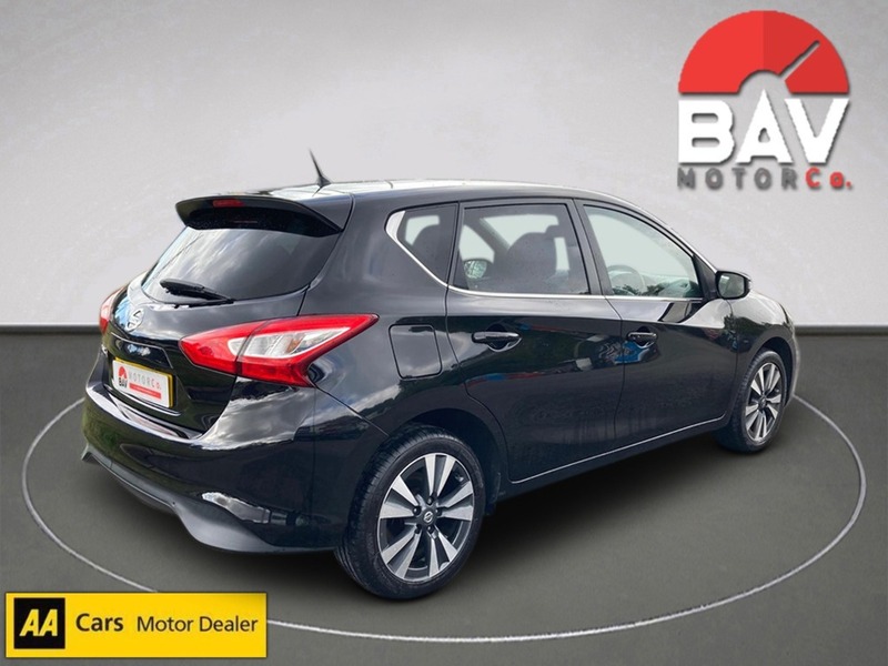 Nissan 1.2 DIG-T N-Connecta Hatchback 5dr Petrol Manual Euro 6 (s/s) (115 ps)