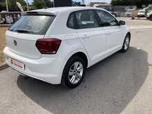 Volkswagen 1.0 EVO SE Hatchback 5dr Petrol Manual Euro 6 (s/s) (65 ps)