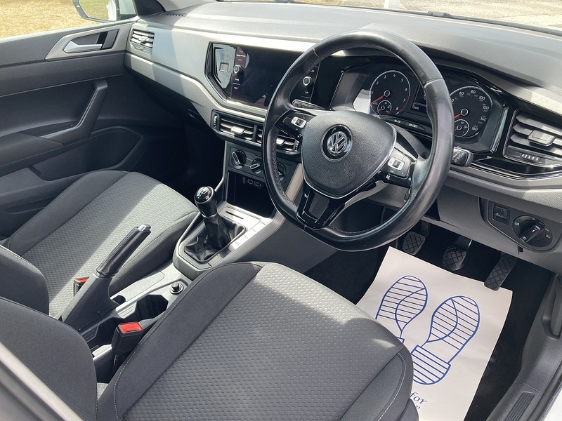 Volkswagen 1.0 EVO SE Hatchback 5dr Petrol Manual Euro 6 (s/s) (65 ps)