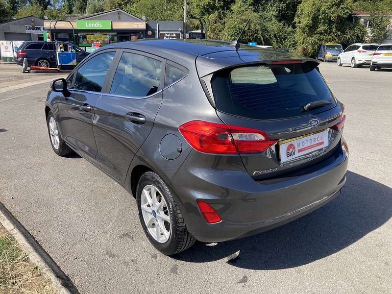 Ford 1.1 Ti-VCT Zetec Hatchback 5dr Petrol Manual Euro 6 (s/s) (85 ps)
