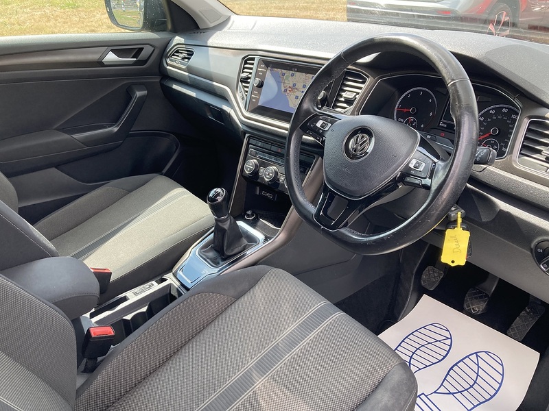Volkswagen 1.6 TDI SE SUV 5dr Diesel Manual Euro 6 (s/s) (115 ps)
