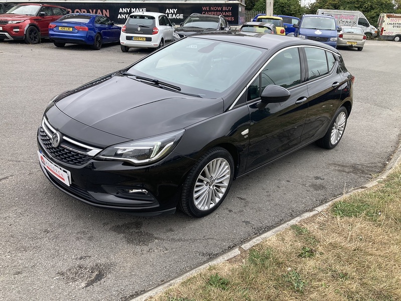 Vauxhall 1.6 CDTi ecoFLEX Elite Nav Hatchback 5dr Diesel Manual Euro 6 (s/s) (110 ps)