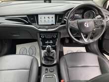 Vauxhall 1.6 CDTi ecoFLEX Elite Nav Hatchback 5dr Diesel Manual Euro 6 (s/s) (110 ps)