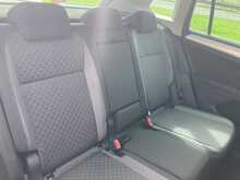 Volkswagen 2.0 TDI BlueMotion Tech SE Navigation SUV 5dr Diesel DSG Euro 6 (s/s) (150 ps)