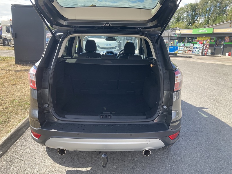 Ford 2.0 TDCi Titanium SUV 5dr Diesel Manual AWD Euro 6 (s/s) (180 ps)